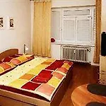 Presidential Palace Apartmán *